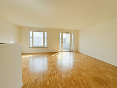 Wohnung zur Miete 1.150 € 3 Zimmer 87,1 m² 4. Geschoss frei ab 16.03.2025 Kommodore-Johnsen-Boulevard 1 Häfen - Handelshäfen Bremen 28217