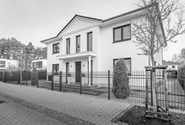 Villa zum Kauf 1.775.000 € 8 Zimmer 290 m² 874 m² Grundstück Groß Glienicke Potsdam 14476