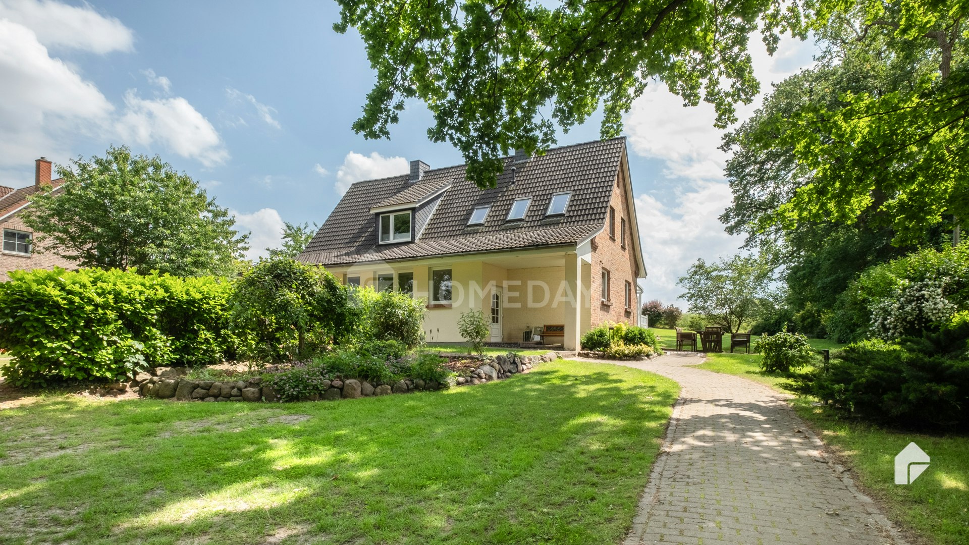 Einfamilienhaus zum Kauf 529.000 € 6 Zimmer 176 m²<br/>Wohnfläche 2.024 m²<br/>Grundstück Lütgenhof Dassow 23942