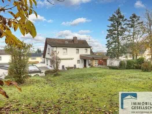 Einfamilienhaus zum Kauf 195.000 € 5 Zimmer 124 m² 731 m² Grundstück frei ab 01.03.2026 Nentershausen 56412