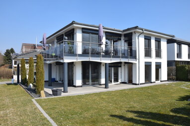 Mehrfamilienhaus zum Kauf 8,5 Zimmer 268,1 m² 492 m² Grundstück Oberuhldingen Uhldingen-Mühlhofen 88690