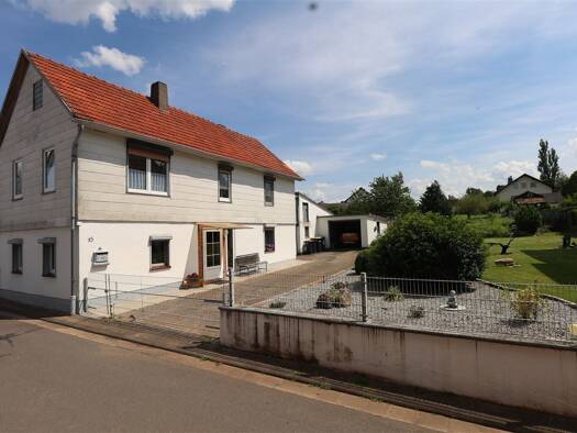 Einfamilienhaus zum Kauf 68.000 € 6 Zimmer 115 m² 935 m² Grundstück frei ab sofort Abterode Meißner 37290