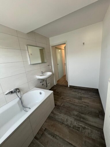 Wohnung zur Miete 350 € 2 Zimmer 50 m² 2. Geschoss Uhlstädt Uhlstädt-Kirchhasel 07407