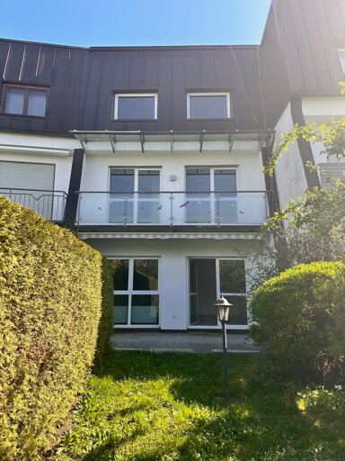 Reihenmittelhaus zum Kauf 428.000 € 5 Zimmer 207 m² frei ab sofort Schlachthof Amberg 92224