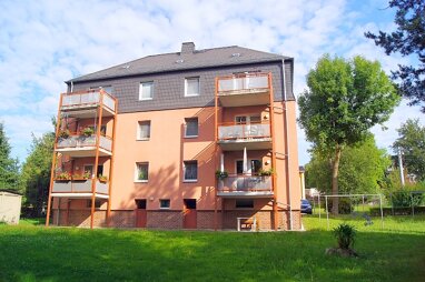 Wohnung zur Miete 384 € 2 Zimmer 63,9 m² 2. Geschoss Wilhelm-Liebknecht-Str. 11 Hohenstein-Ernstthal Hohenstein-Ernstthal 09337