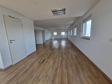 Bürofläche zur Miete 1.900 € 4 Zimmer Kernstadt Oberursel 61440