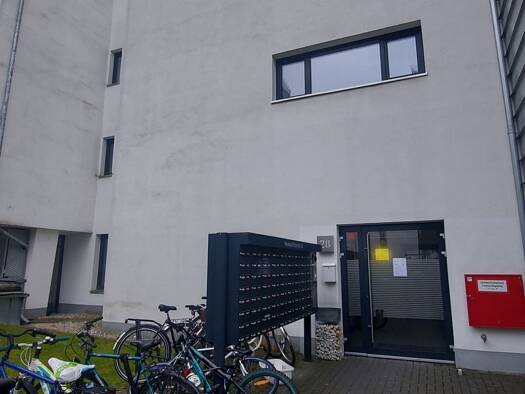 Studio zur Miete 590 € 1 Zimmer 33 m² Geschoss 4/9 frei ab sofort Heideloffstraße 28 Glockenhof Nürnberg 90478