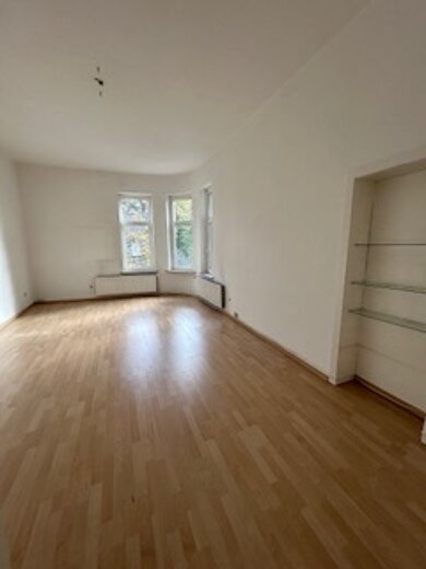 Wohnung zur Miete 1.049 € 3 Zimmer 107 m² 2. Geschoss frei ab sofort List Hannover 30177