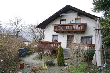 Haus zum Kauf 139.000 € 11 Zimmer 238 m² 721 m² Grundstück frei ab sofort Vorderbuchberg Neukirchen beim Heiligen Blut 93453