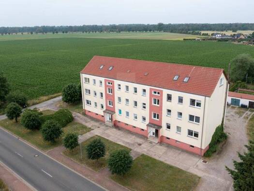 Wohnung zur Miete 325 € 3 Zimmer 59 m² Lindenstraße 15 Miesterhorst 39649