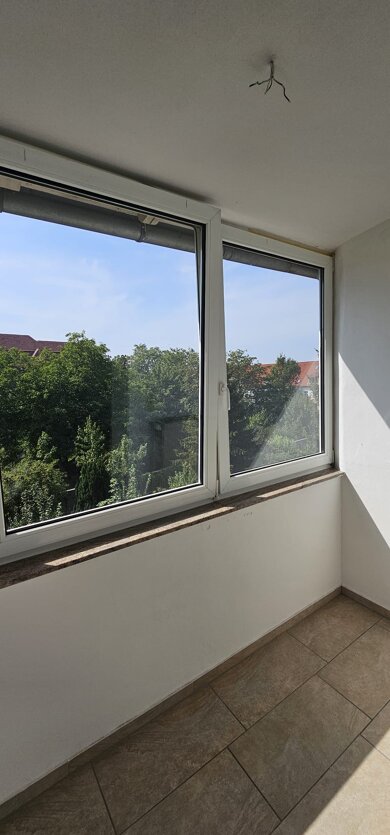 Wohnung zur Miete 320 € 2 Zimmer 51 m² 3. Geschoss frei ab sofort Zeitz Zeitz 06712