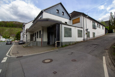 Haus zum Kauf 235.000 € 8 Zimmer 360 m² 1.040 m² Grundstück Rahmede Altena 58762