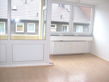 Wohnung zur Miete 270 € 1 Zimmer 36 m² 2. Geschoss frei ab sofort Rott Wuppertal 42283