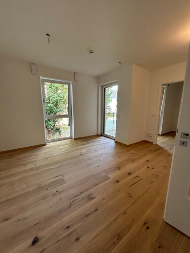 Wohnung zur Miete 665 € 2 Zimmer 44,4 m² 1. Geschoss frei ab sofort Deggendorf Deggendorf 94469