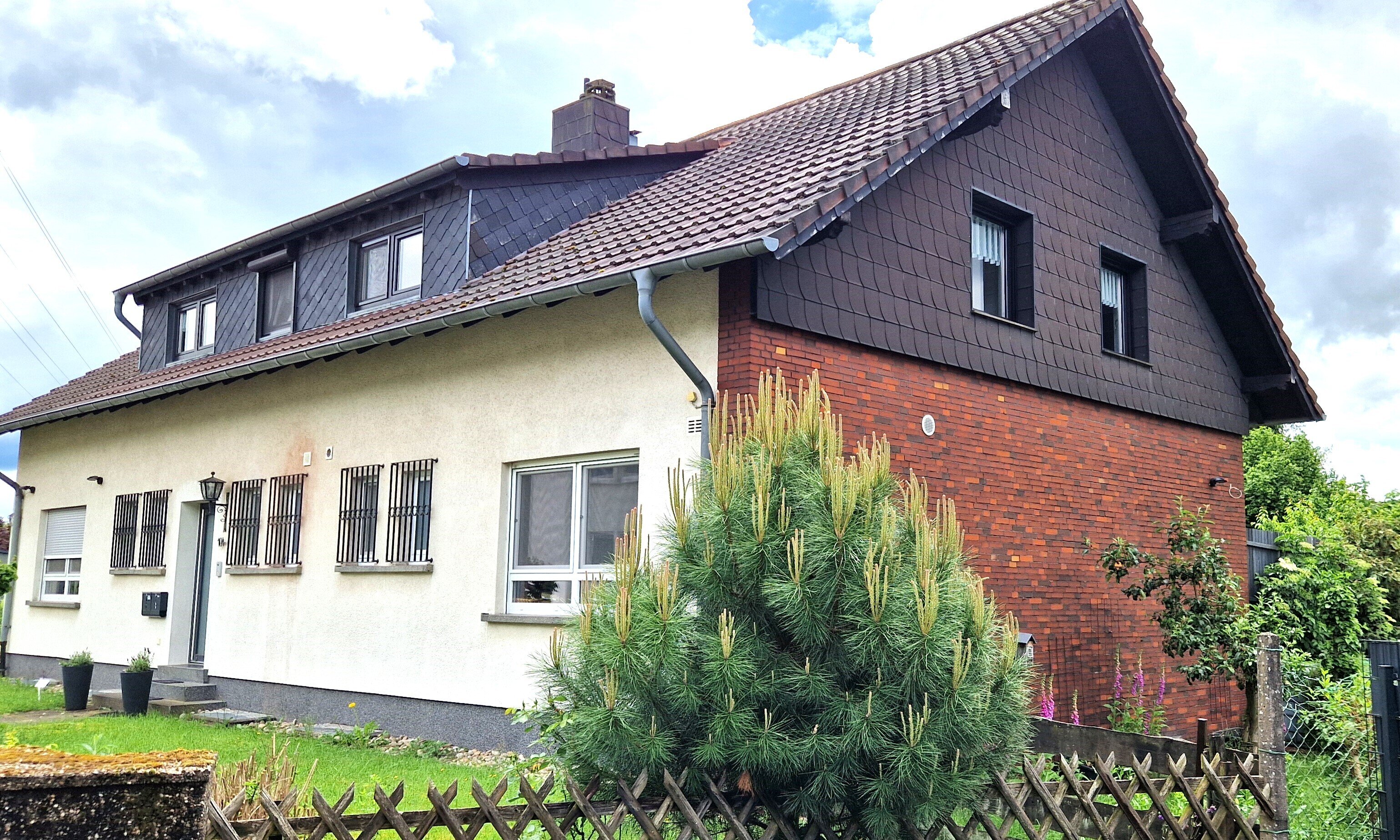 Mehrfamilienhaus zum Kauf 395.000 € 11 Zimmer 233 m²<br/>Wohnfläche 1.430 m²<br/>Grundstück Bexbach Bexbach 66450