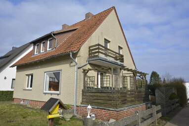 Einfamilienhaus zum Kauf 169.000 € 6 Zimmer 117,6 m² 927 m² Grundstück Groß Hehlen Celle 29229