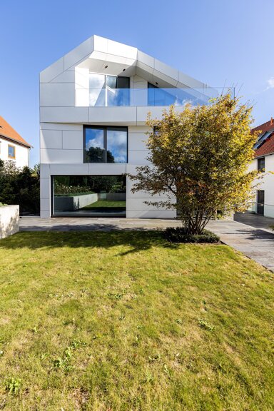 Haus zum Kauf 2.100.000 € 8 Zimmer 438 m² 1.002 m² Grundstück Hochheim Erfurt 99094