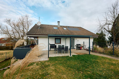 Einfamilienhaus zum Kauf 399.800 € 7,5 Zimmer 165,6 m² 823 m² Grundstück Holzhausen Sulz am Neckar 72172