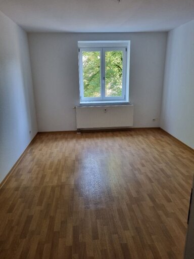 Wohnung zur Miete 280 € 2 Zimmer 55,9 m² 1. Geschoss frei ab sofort Richard-Wagner-Straße 25 Kappel 822 Chemnitz 09119