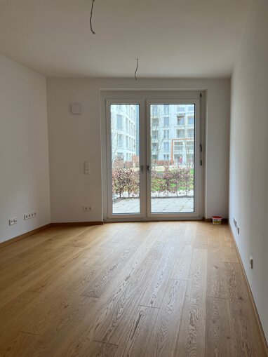 Terrassenwohnung zum Kauf Provisionsfrei 329.900 € 1 Zimmer 24,2 m² Erdgeschoss Hellabrunnerstr. 1, Siebenbrunn München 81543