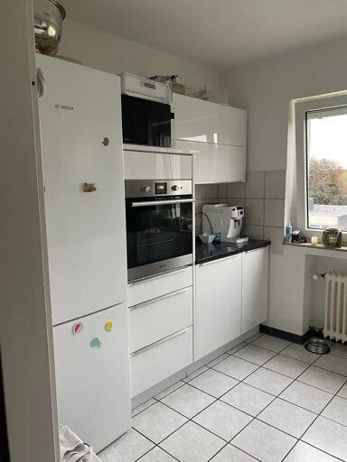 Wohnung zur Miete 700 € 3 Zimmer 98 m² frei ab sofort Rehfeld Pongs Mönchengladbach 41239