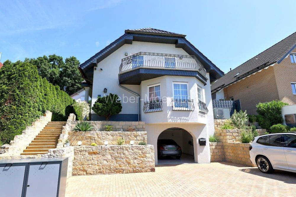 Energieeffizientes, freistehendes Traumhaus mit PV-Anlage, Solarthermie, Wärmepumpe u.v.m.