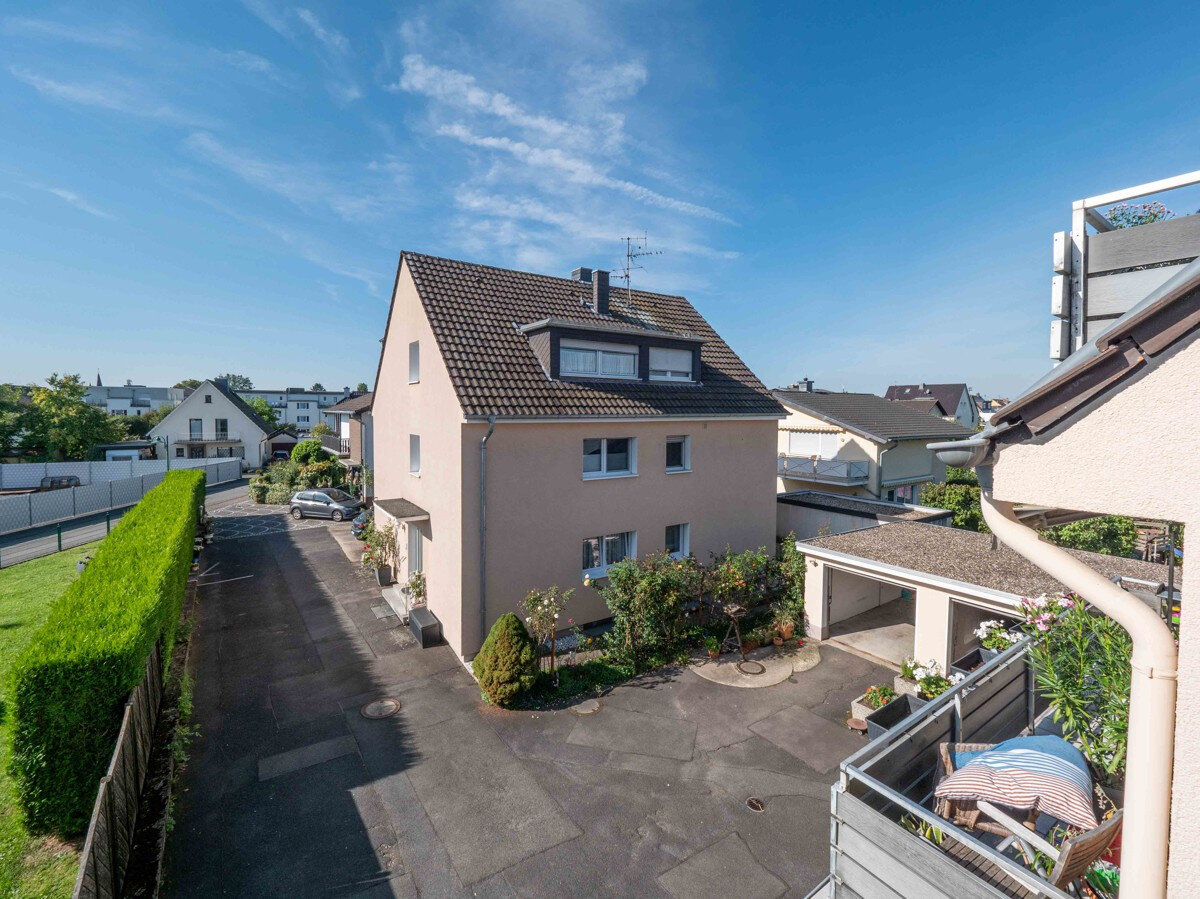 Mehrfamilienhaus zum Kauf provisionsfrei als Kapitalanlage geeignet 685.000 € 9 Zimmer 244 m²<br/>Wohnfläche 434 m²<br/>Grundstück Mondorf Niederkassel 53859