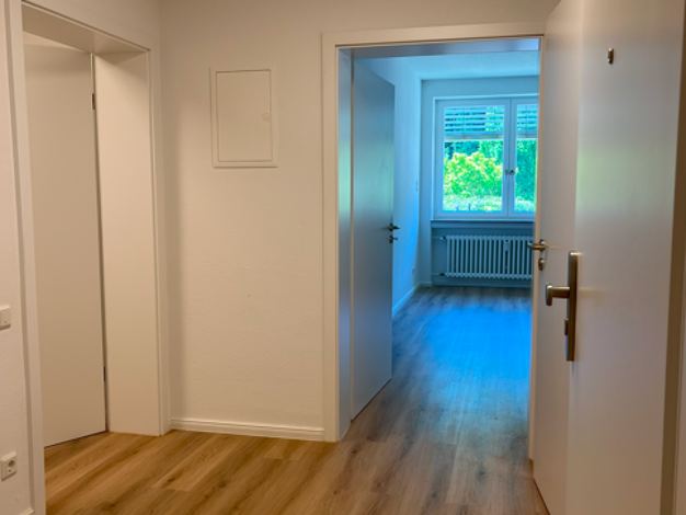 Wohnung zur Miete 741 € 2 Zimmer 67,3 m² EG frei ab sofort Bad Pyrmont 31812