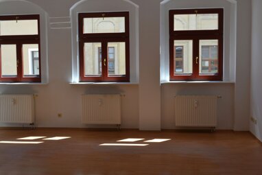 Wohnung zur Miete 410 € 2,5 Zimmer 74 m² 1. Geschoss Dohnaische Str. 84 Pirna Pirna 01796
