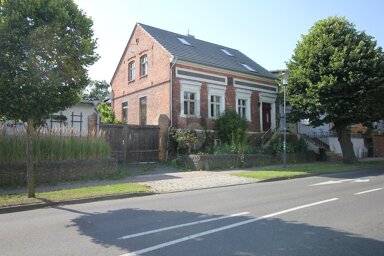 Einfamilienhaus zum Kauf 229.000 € 5 Zimmer 170 m² 600 m² Grundstück Altentreptow Altentreptow 17087