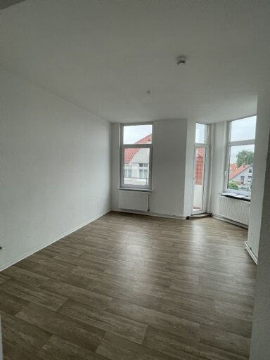 Wohnung zur Miete 590 € 3 Zimmer 98 m² 2. Geschoss frei ab 01.04.2025 Hansingstr. 8 Süd Nordenham 26954