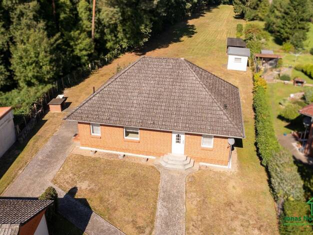 Einfamilienhaus zum Kauf provisionsfrei 250.000 € 3 Zimmer 103 m² 4.839 m² Grundstück Neuhöfer Straße 33 Neustadt-Glewe 19306