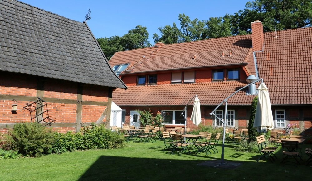 Restaurant zum Kauf 695.000 € 10.627 m²<br/>Grundstück Harpstedter Straße 1 Klein Ippener Groß Ippener 27243