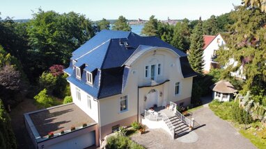 Villa zum Kauf 1.800.000 € 9 Zimmer 450 m² 3.876 m² Grundstück Waren Waren (Müritz) 17192