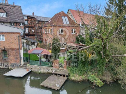 Mehrfamilienhaus zum Kauf 15 Zimmer 286,2 m² 419 m² Grundstück Grabow 19300