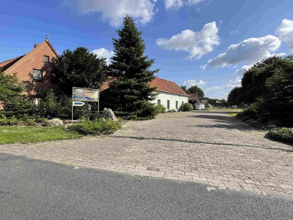 Einfamilienhaus zum Kauf 765.000 € 8 Zimmer 175 m²<br/>Wohnfläche 15.000 m²<br/>Grundstück Oppendorf Stemwede 32351