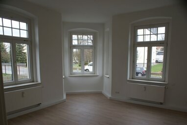 Wohnung zur Miete 320 € 2 Zimmer 64 m² Erdgeschoss Seifhennersdorf 02782