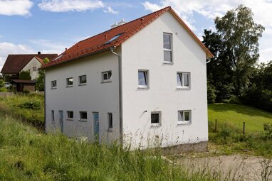 Doppelhaushälfte zur Miete 1.695 € 4 Zimmer 129 m² 264 m² Grundstück frei ab 01.12.2024 Pfeffenhausen Pfeffenhausen 84076
