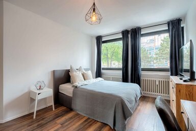 Wohnung zur Miete Wohnen auf Zeit 855 € 6 Zimmer 17 m² frei ab 19.05.2025 Neue Weyer Straße 5 Altstadt - Süd Köln 50676