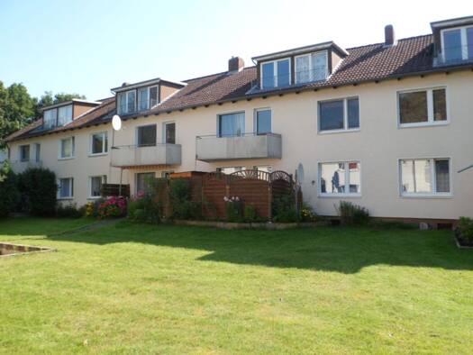 Wohnung zur Miete 600 € 3 Zimmer 66,8 m² 1. Geschoss frei ab sofort Hahler Weg 41 Stade 21682