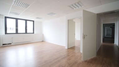 Büro-/Praxisfläche zur Miete 12 € 520 m² Bürofläche teilbar von 260 m² bis 520 m² Hakenfelde Berlin 13587