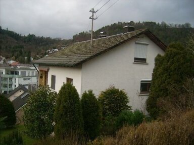 Einfamilienhaus zum Kauf als Kapitalanlage geeignet 259.000 € 6 Zimmer 125 m² 929 m² Grundstück Oberndorf Oberndorf am Neckar 78727