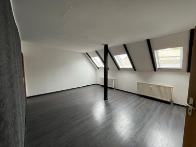 Wohnung zur Miete 380 € 4 Zimmer 62,8 m² 2. Geschoss frei ab sofort Schleiermacherstraße 7 Barby Barby 39249