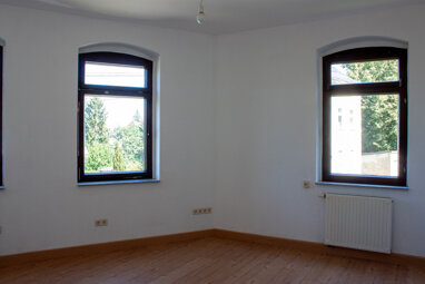 Einfamilienhaus zum Kauf 296.000 € 8 Zimmer 178 m² 850 m² Grundstück Stenn Lichtentanne 08115