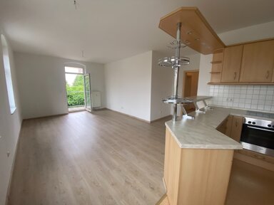 Wohnung zur Miete 420 € 3 Zimmer 74,3 m² 1. Geschoss frei ab 01.04.2025 Ernst-Grube-Straße 55 Niederplanitz 546 Zwickau 08062