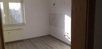 Wohnung zur Miete 495 € 4 Zimmer 116 m² frei ab 01.03.2025 Hauptstraße 70 Lossa Finne 06647