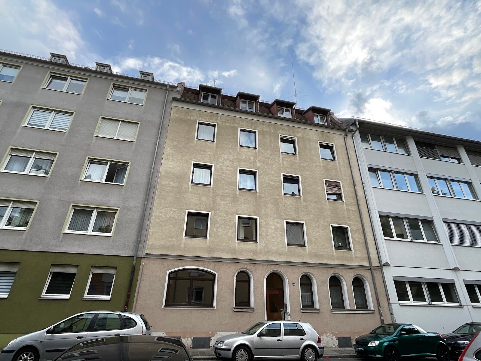 Wohnung zur Miete 580 € 2 Zimmer 60 m²<br/>Wohnfläche 3. Stock<br/>Geschoss 16.07.2024<br/>Verfügbarkeit Dallingerstraße 32 Galgenhof Nürnberg 90459