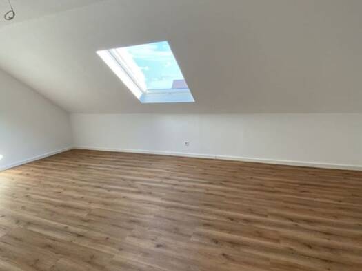 Wohnung zur Miete 700 € 2 Zimmer 89 m² Geschoss 2/2 frei ab sofort Grabenstetten 72582