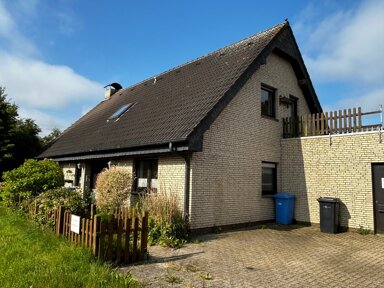 Einfamilienhaus zur Miete 1.020 € 6 Zimmer 180 m² 749 m² Grundstück frei ab 01.01.2025 Großheide Großheide 26532