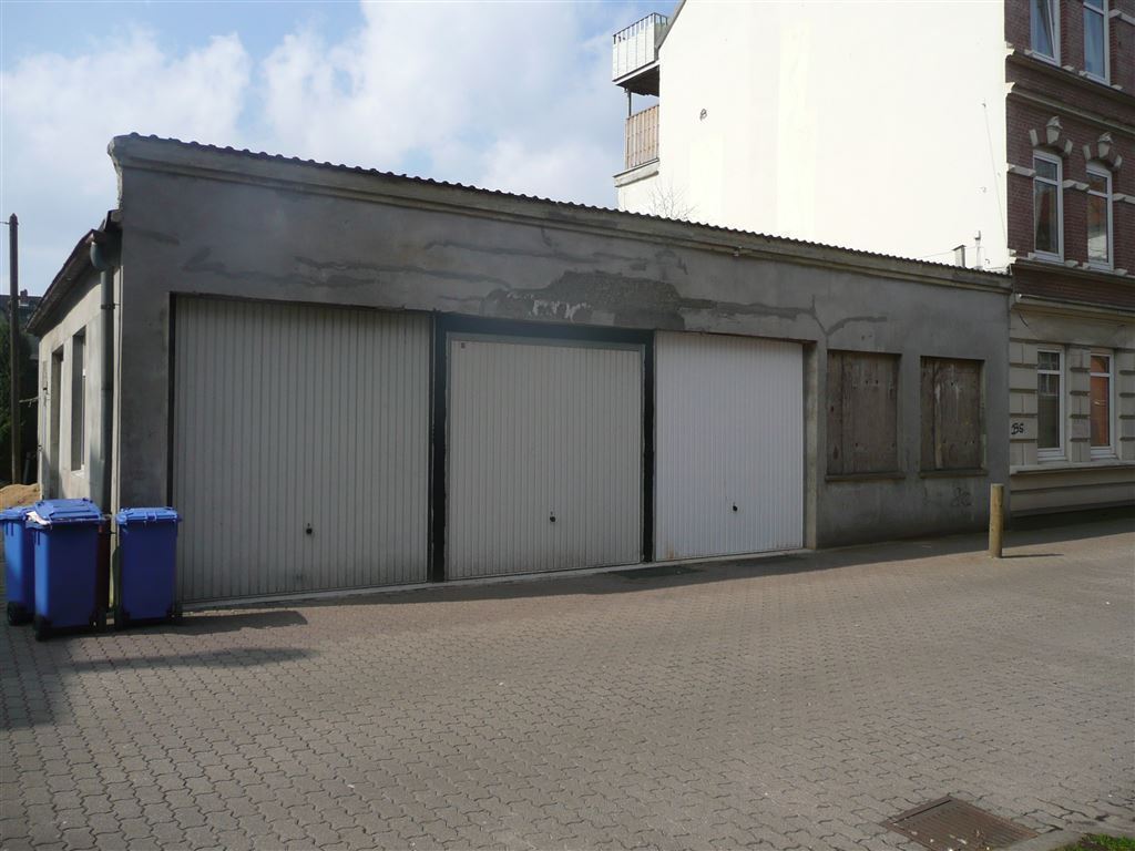 Garage/Stellplatz zur Miete Provisionsfrei 120 € Wasbeker Str. 52 West Neumünster 24534